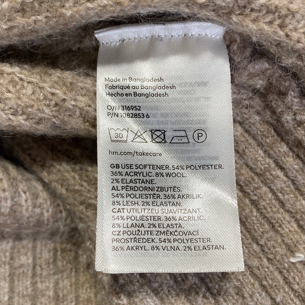 H&M fisherman sweater women’s small - Picture 6 of 6